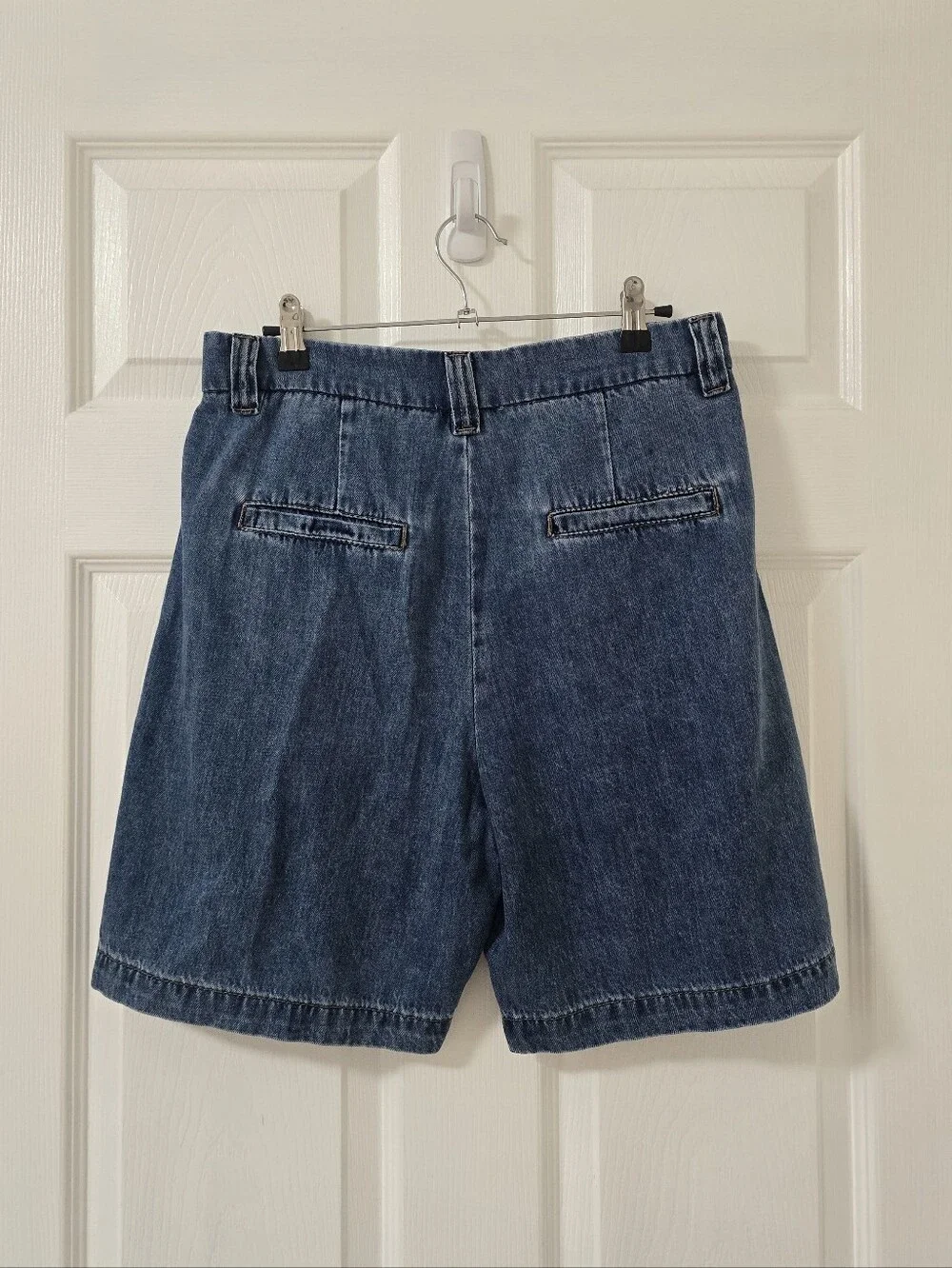 Current/Elliott Pleated Denim Shorts Size 28 NWT